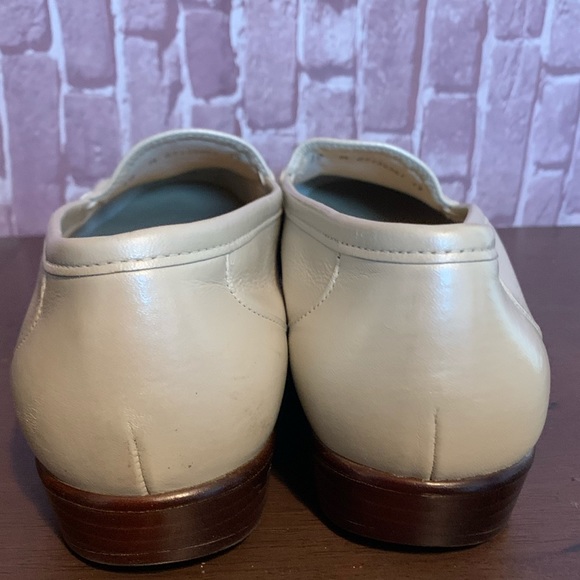 “Simplify” Loafers in “Pearl Bone” Leather - Picture 7 of 13